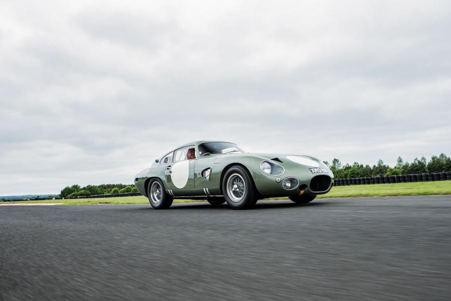  Aston Martin Project 215 (DP215/1) 1963 года  (фото 38 из 45)